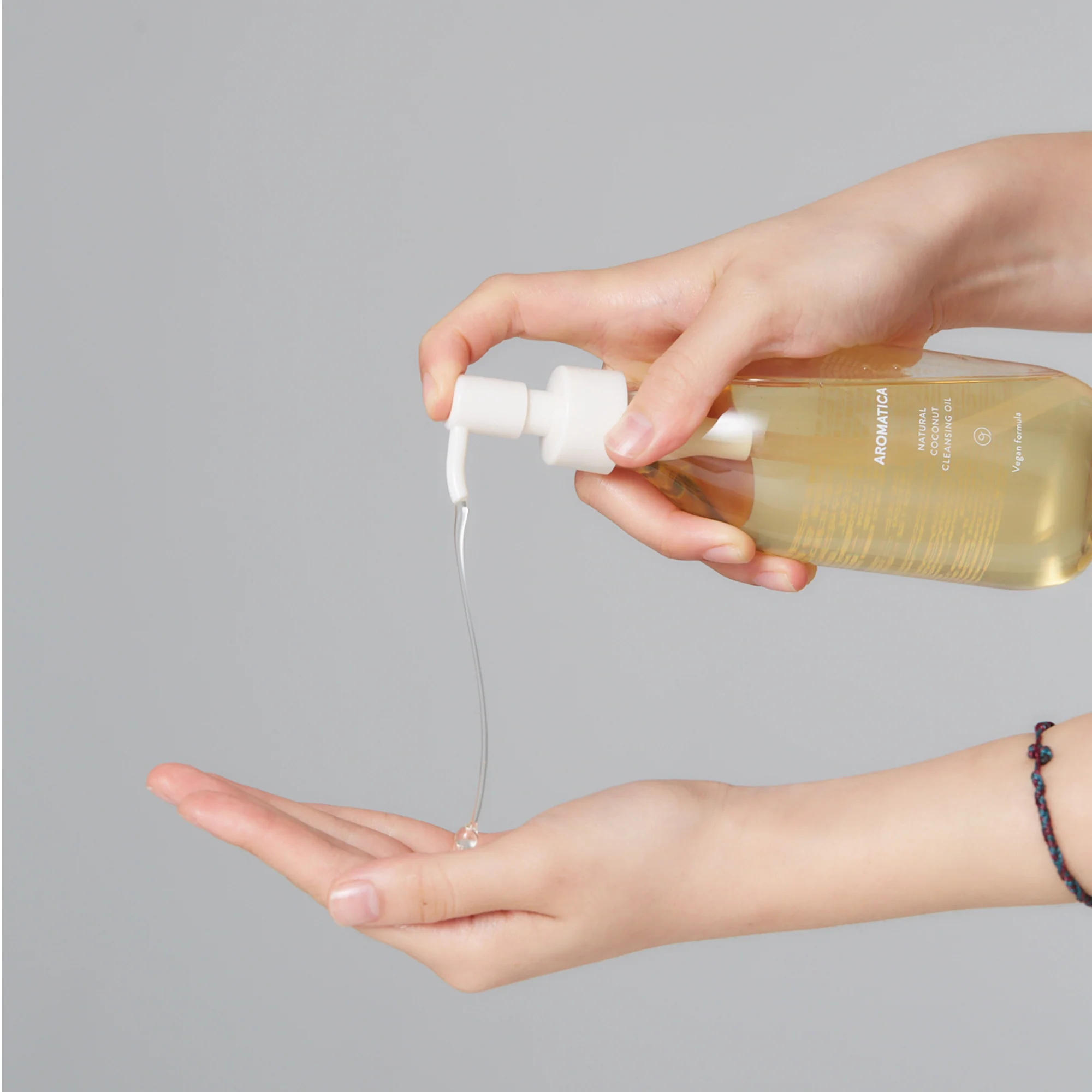 Natural Coconut Cleansing Oil - Image 2