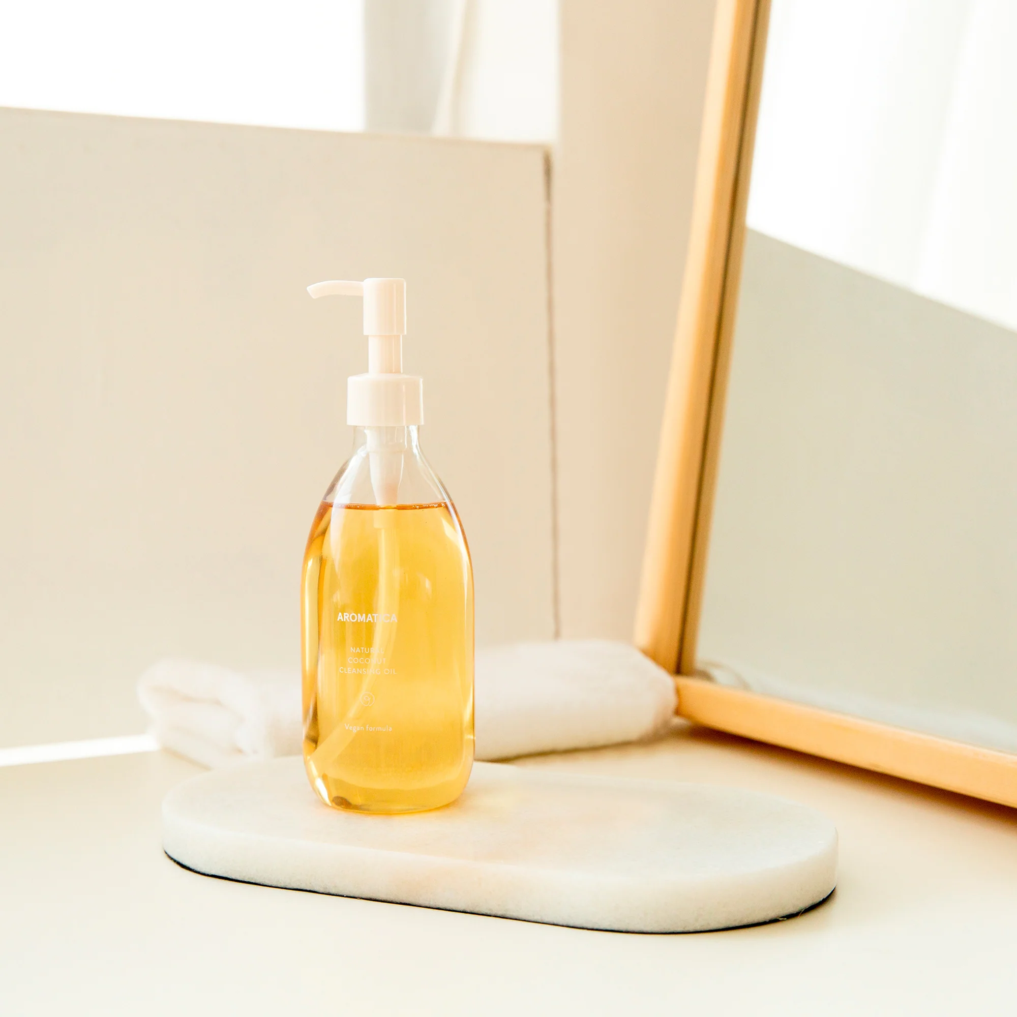 Natural Coconut Cleansing Oil - Image 4