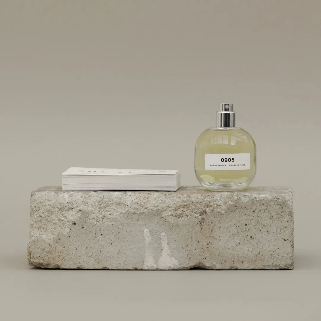 905 - Image 2